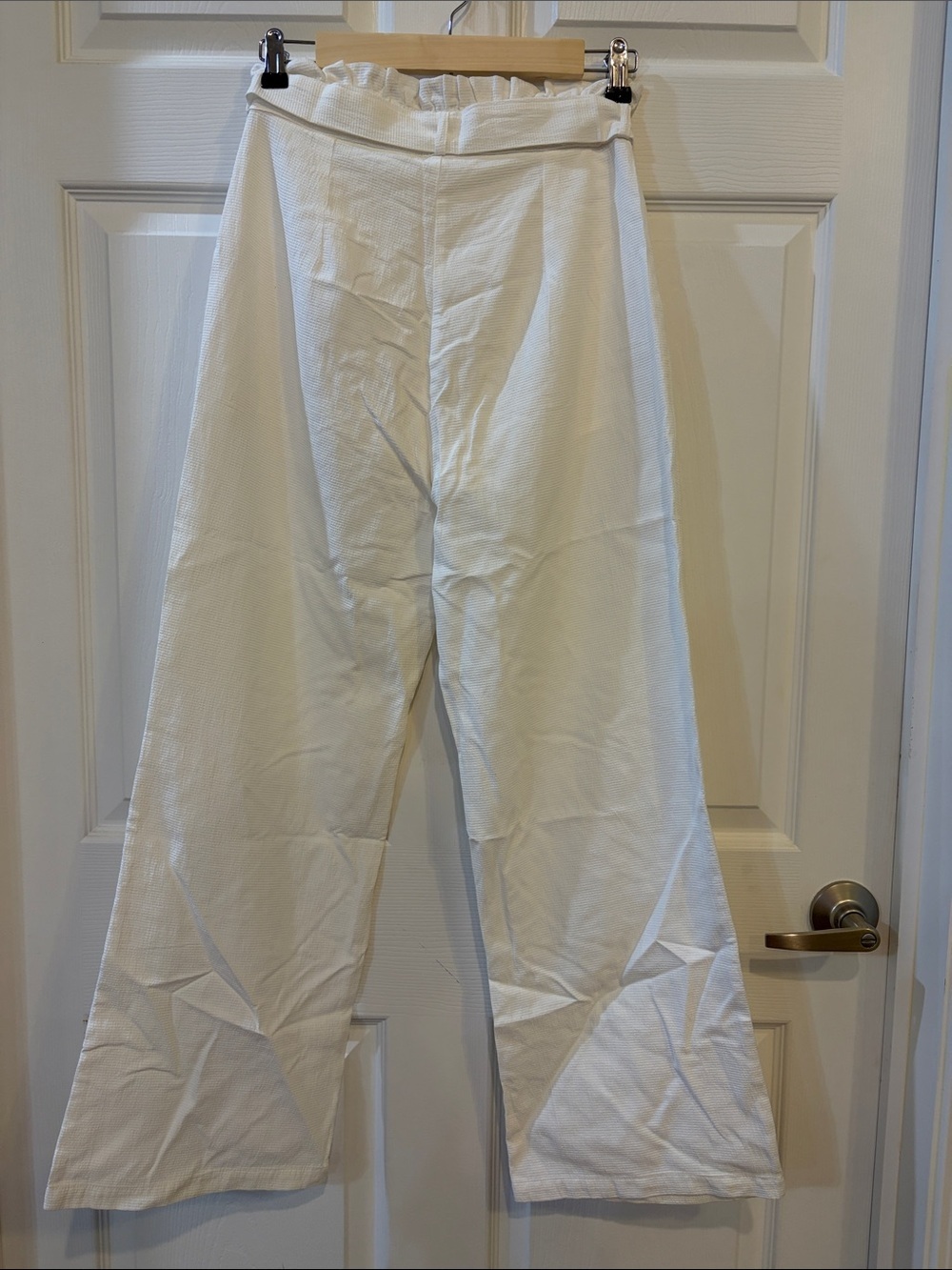 Honey Belle White Textured Paperbag Waist Pants With Belt